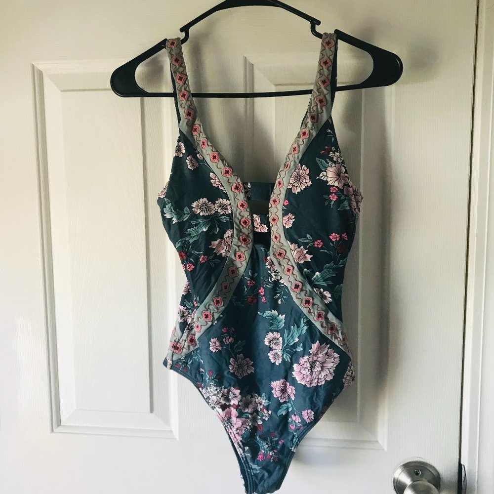 O'Neill One Piece Swimsuit